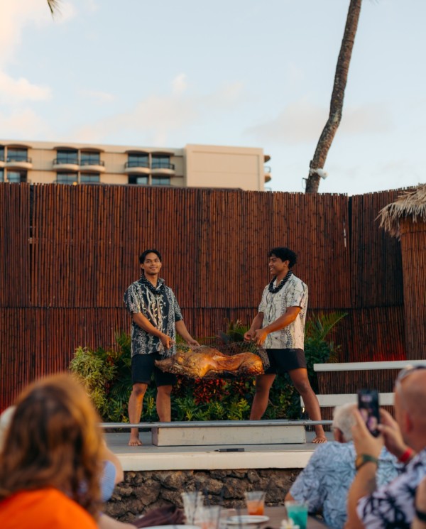 The imu is a traditional ceremony that involves the unearthing of the pua’a (pig) from an underground oven where it cooks.Immerse yourself in the experience and discover the delicious flavors of the island.

MythsOfMaui MauiLuau Luau lahaina royallahaina mauithingstodo